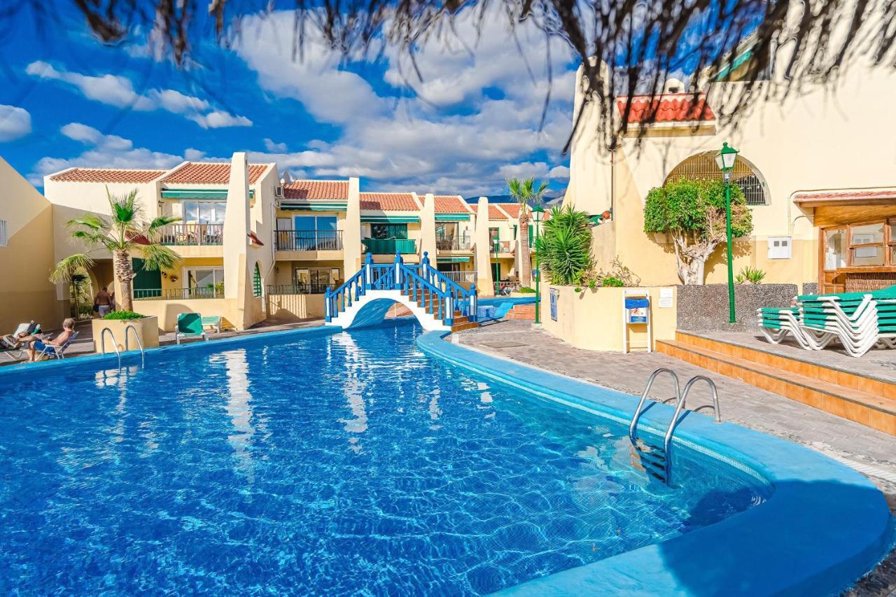 Aircon River Style Pool Best Beach In 200M Mareverde アデヘ エクステリア 写真