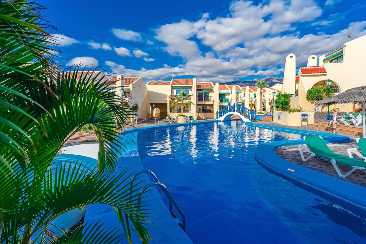 Aircon River Style Pool Best Beach In 200M Mareverde アデヘ エクステリア 写真