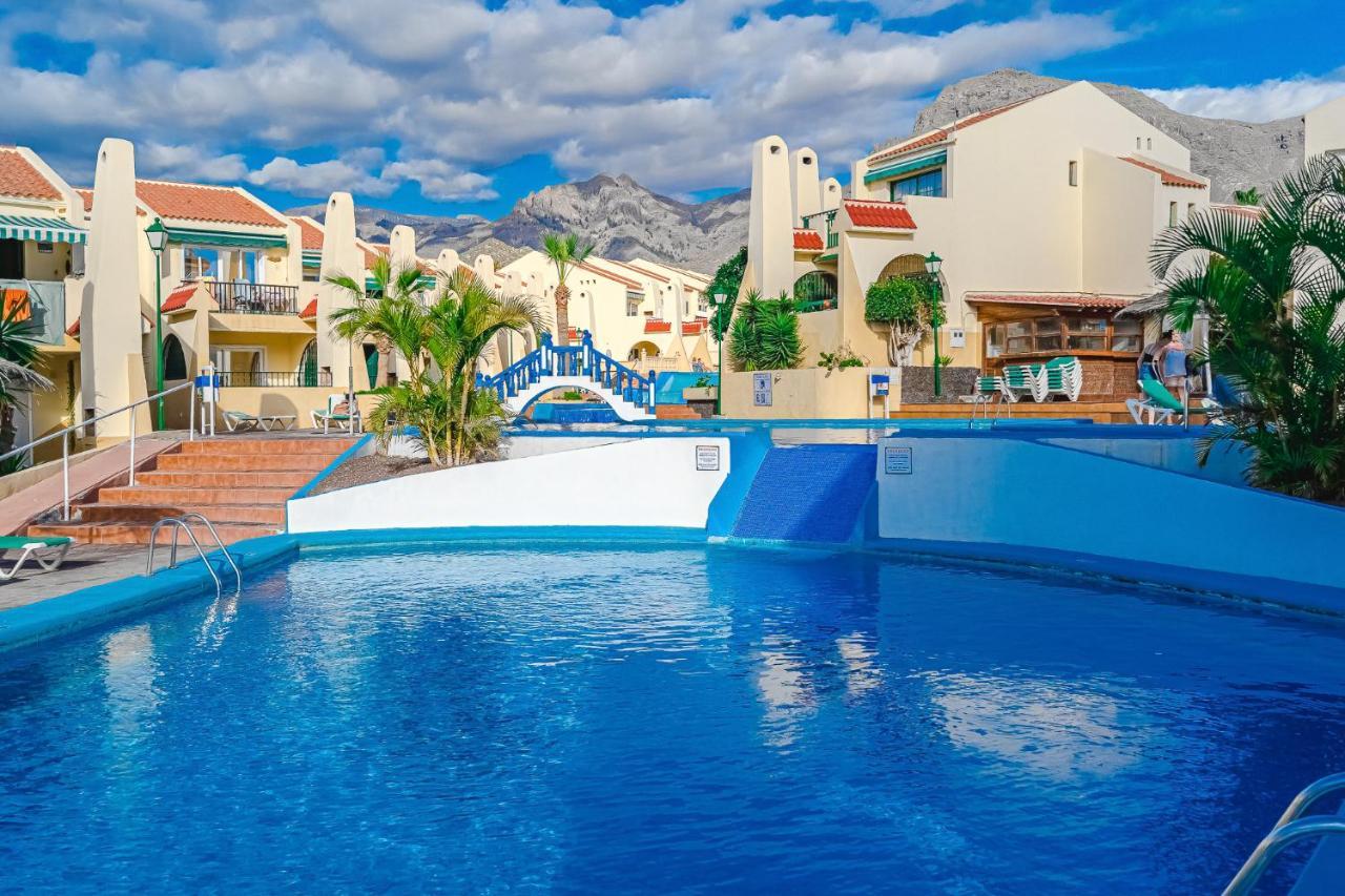 Aircon River Style Pool Best Beach In 200M Mareverde アデヘ エクステリア 写真